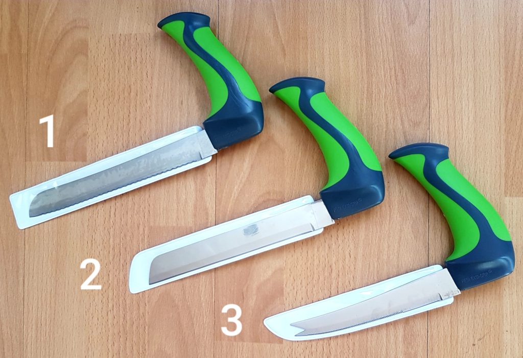 Easi-Grip Knives 1. Bread knife 2. Carving knife 3. All purpose knife